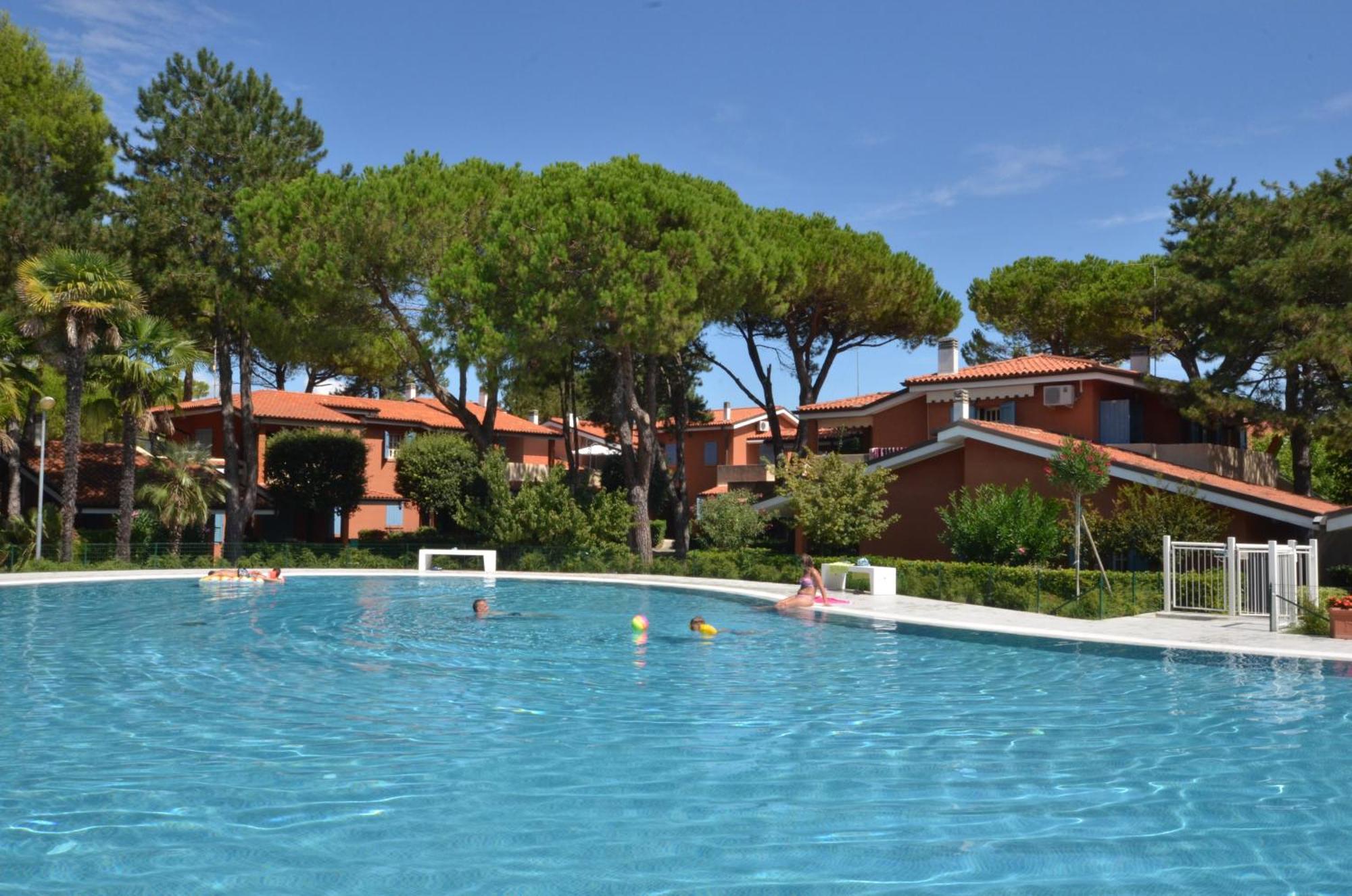 Villaggio Euro Residence Club بيبيوني المظهر الخارجي الصورة